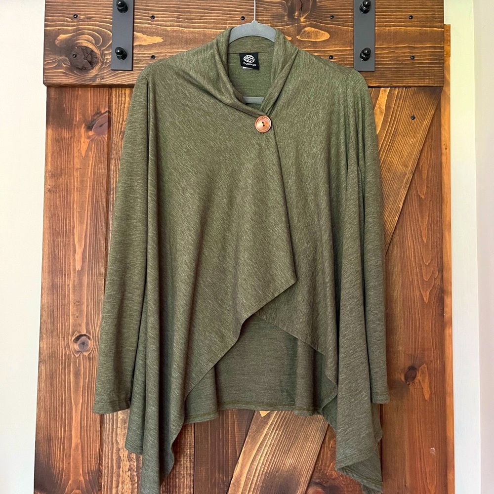 Bobeau Wrap in Olive Green